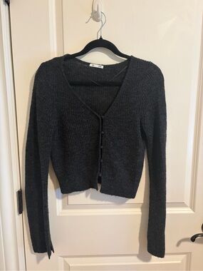 V-Neck Dark Gray Button-Front Cropped Cardigan